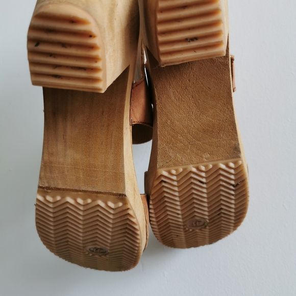 Nina Z Clogs - Picture 3 of 3